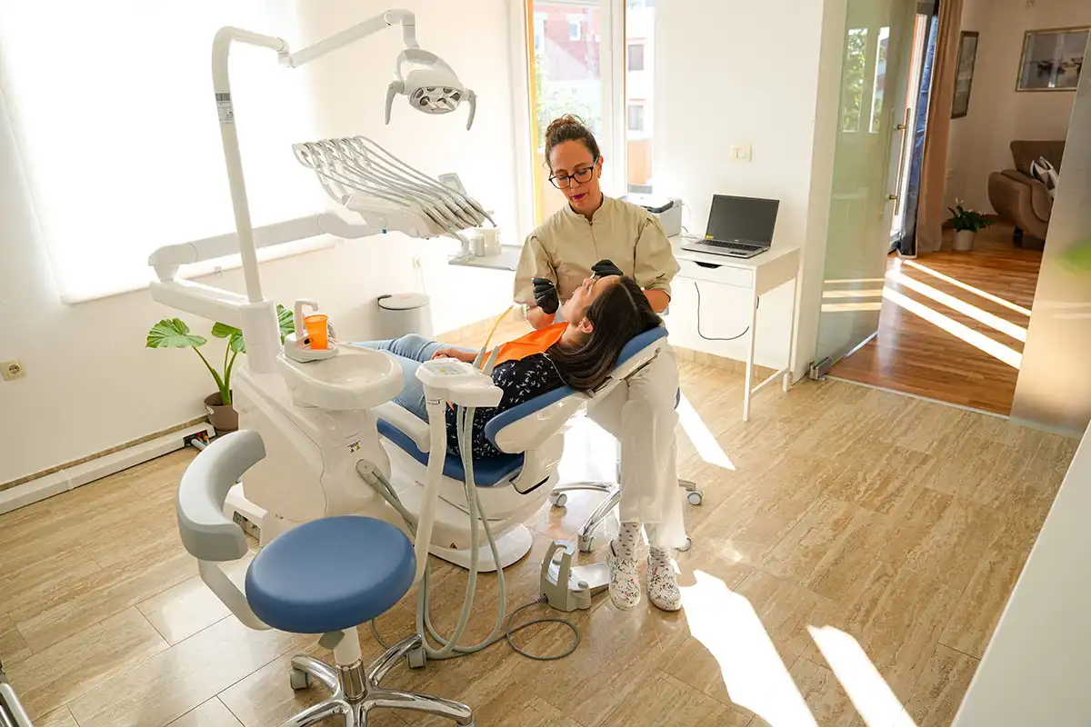 Parodontologija - Ordinacija dentalne medicine Petra Jurić, dr.med.dent. - Zubar Zadar